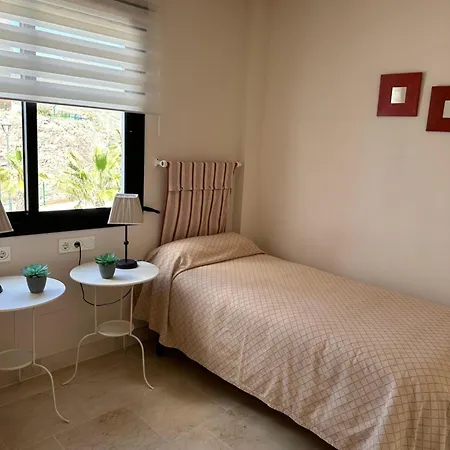 Apartment Frente Al Mar Con Parking Privado *